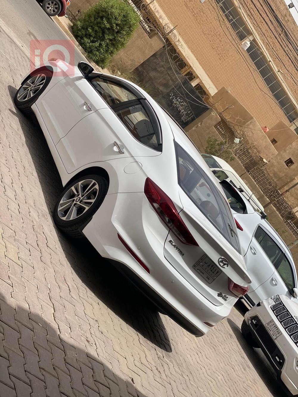 هيونداي النترا